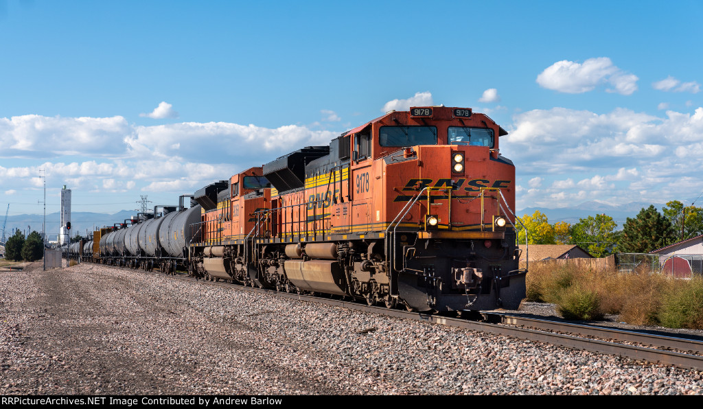 NB BNSF Manifest Leaves Denver